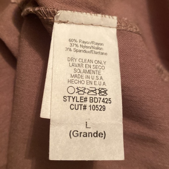 Mendocino Deep V neck body con dress with front side slit - Picture 4 of 4